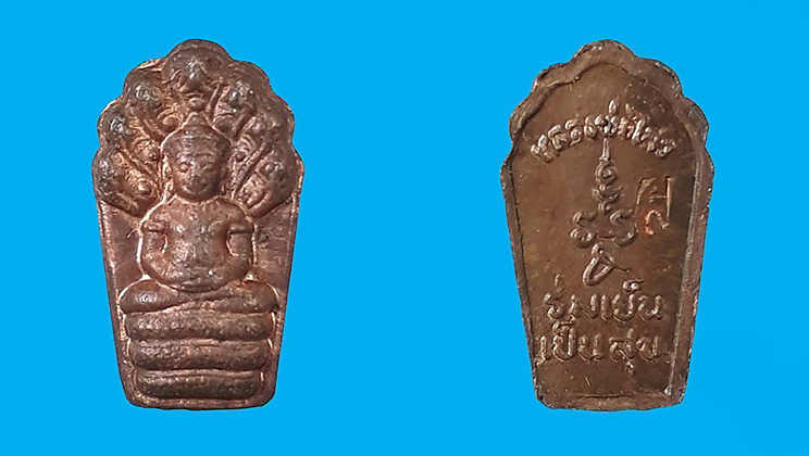 เคาะเดียวได้ 3 องค์ *** พระปรกใบมะขามรุ่นแรก หลวงพ่อไสว วัดปรีดาราม จ.นครปฐม ปี2528 เนื้อทองแดง