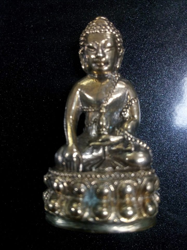 พระกริ่งรุ่นอุดมประชานาถ หลวงพ่อเปิ่น วัดบางพระ ปี37 เนื้อทองดอกบวบ...8208