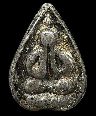 *พิมพ์ปิดตาสองหน้า ทรงหยดน้ำ เนื้อชินจุ่มรัก หลวงพ่อเดิม วัดหนองโพ นครสวรรค์*