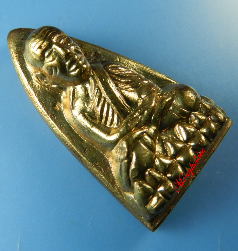 หลวงปู่ทวด พิมพ์หลังเตารีด เนื้อนวะ รุ่นกฐิน 54 เจ้าสัว พ่อท่านพรหทม วัดพลานุภาพ No.777 เคาะเดียวแดง