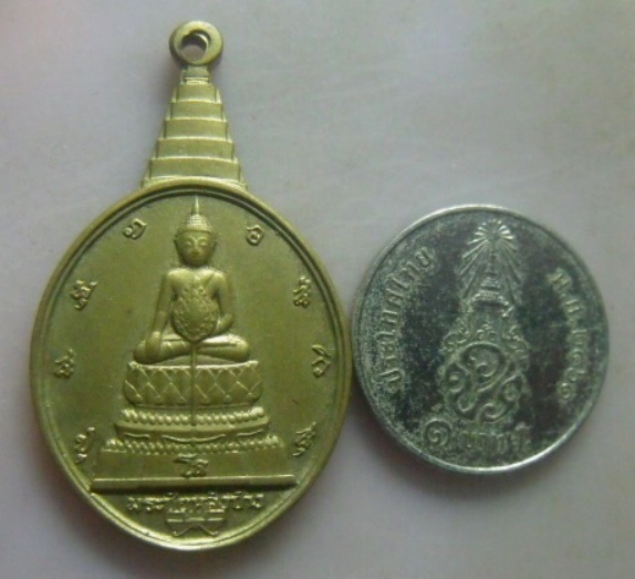 **วัดใจ**เหรียญพระชัยหลังช้าง หลัง ภ.ป.ร ครบรอบ ๖๐ พรรษาในหลวง ปี ๒๕๓๐**พระดี พิธีใหญ่ สวยๆ