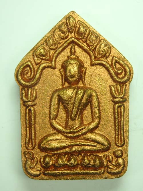 ขุนแผนพรายกุมารย้อนยุคหลวงปู่ทิม ปี 57 พิมพ์ใหญ่ เนื้อขาว ทาทอง 2 หน้า ตะกรุดทองแดง หมายเลข 566