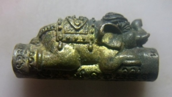 **วัดใจ**ตะกรุดข้อมือคชสาร (อำนาจบารมี มีโชคลาภ มหาเสน่ห์) หลวงพ่อเปิ่น วัดบางพระ จ.นครปฐม ปี ๒๕๔๓**