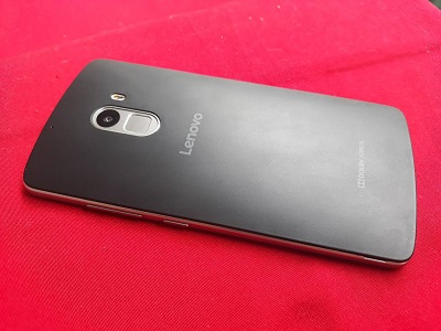 Lenovo K4 Note A7010a48 มือ 2 สีดำ มีสแกนลายนิ้วมือ สภาพดีพร้อมที่ชาร์ตแท้