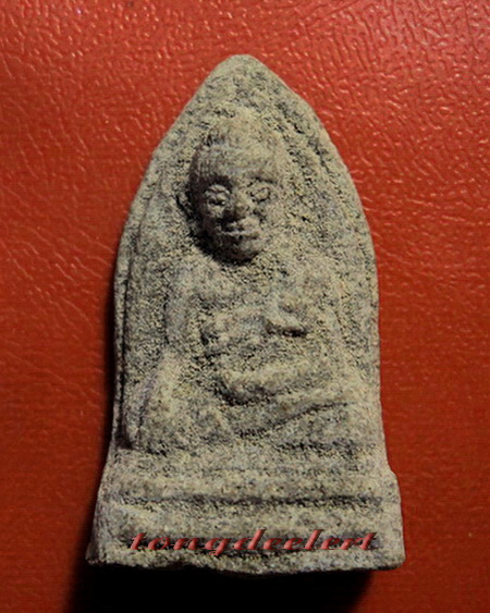 พระหลวงพ่อทวดนวล วัดตุยง จ.ปัตตานี รุ่นแรก ปี 2507 เนื้อว่าน สวยมากค่ะ