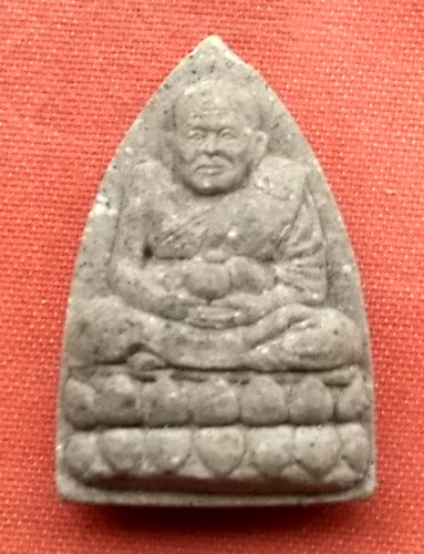 เริ่ม 10 บาท กับ พระเนื้อผง หลวงปู่ทวด ....Q890