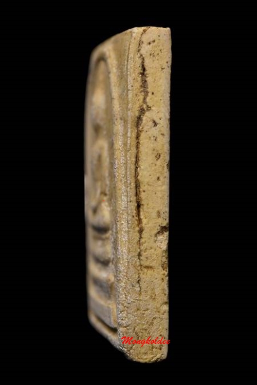 พระสมเด็จ พิมพ์ใหญ่ รุ่น 118 ปี วัดระฆังโฆสิตาราม กทม.เนื้อหาจัดจ้าน พร้อมกล่องเดิม