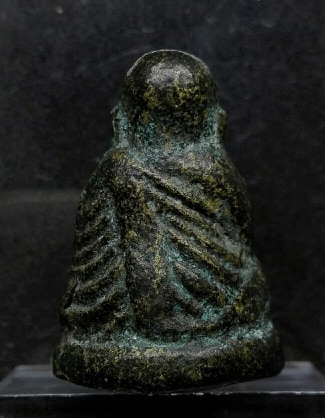 รูปหล่อ หลวงพ่อเงิน รุ่นปืนแตก ปี 2528  ผิวโลหะเก่าธรรมชาติเดิมๆ 