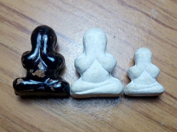 พระปิดตาหลวงปู่เอียม ปี 36 ออกวัดสุทัศน์