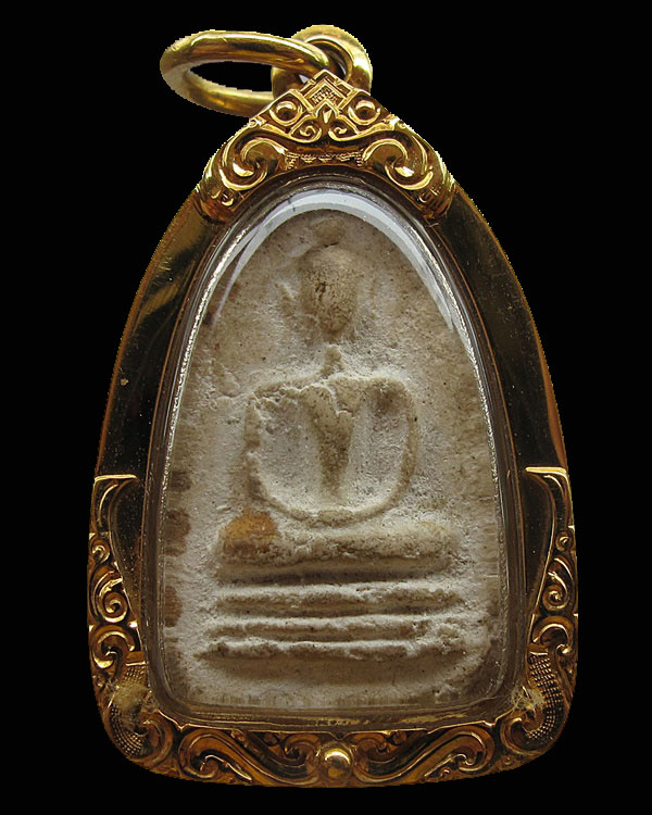 พระกรุ วัดเงินคลองเตย กทม พิมพ์เล็บมือสมาธิฐานสามชั้น เลี่ยมทอง