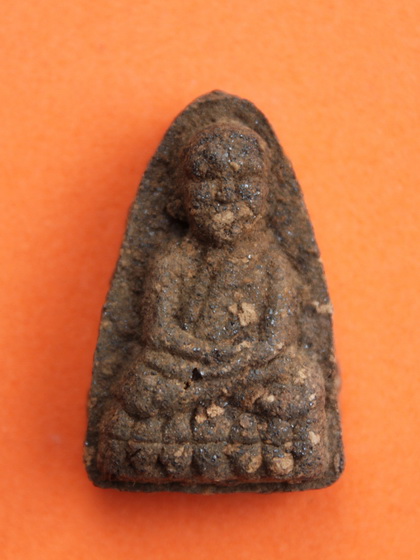 ((เคาะเดียวแดง)) หลวงปู่ทวด วัดห้วยมงคล เนื้อว่าน ปี 44 (1)