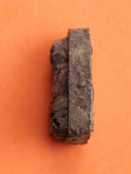 ((เคาะเดียวแดง)) หลวงปู่ทวด วัดห้วยมงคล เนื้อว่าน ปี 44 (2)