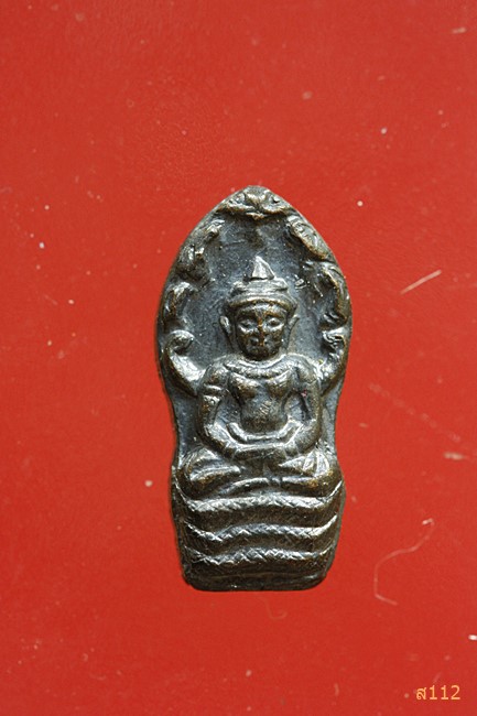 ปรกใบมะขาม หลังยันต์ ร-ร ไม่ทราบที่