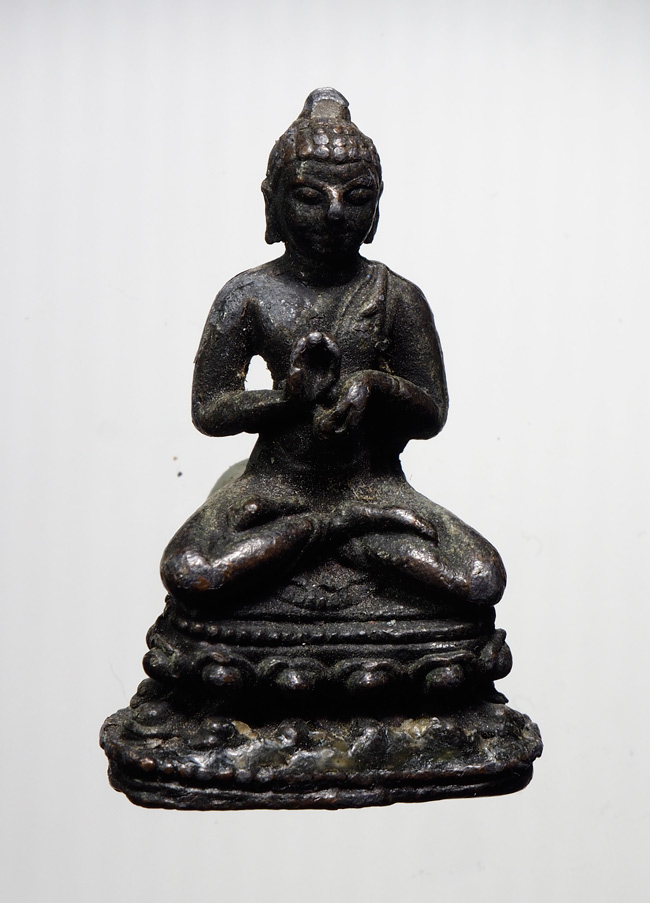 20บาท..รูปหล่อพระพุทธ จปร.///B936