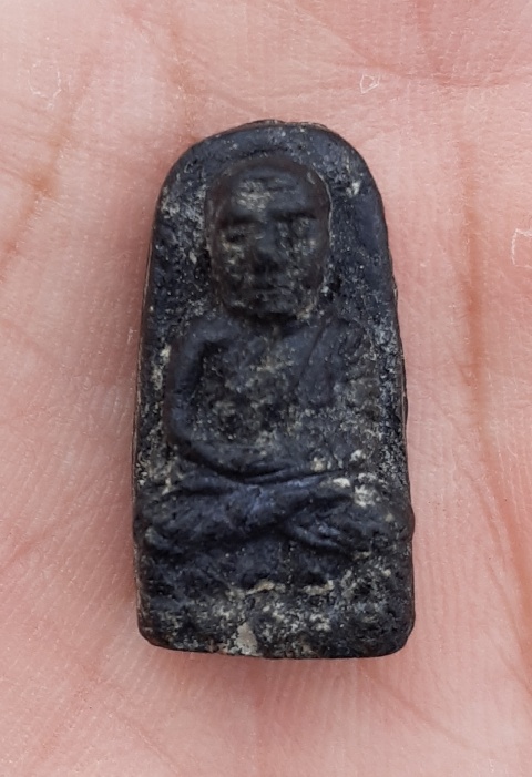 หลวงปู่ทวด พิมพ์พระรอด ปี2524 สวยเดิม