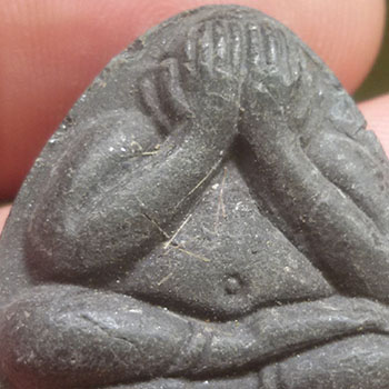 พระปิดตา หลังแบบ มีเกษา ไม่ทราบที่