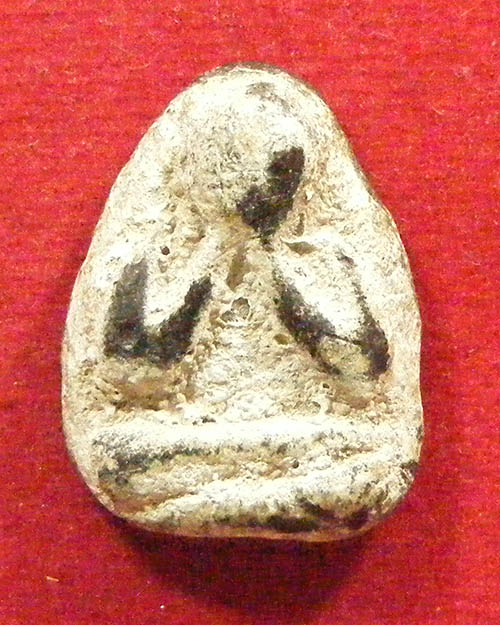 พระปิดตาลงกรุไม่ทราบที่