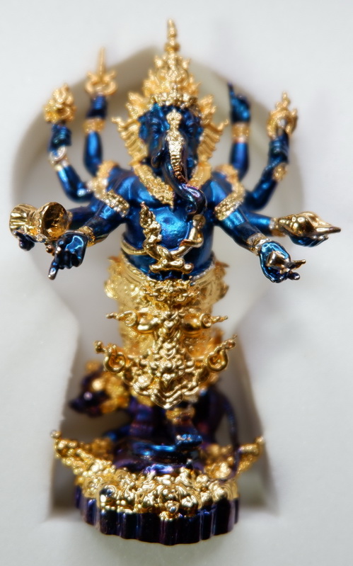 รูปหล่อพระพิฆเณศวร เนื้อบรอนซ์พราวฟ้า ชุบทองคำบางส่วน รุ่น แรงศรัทธา ขนาดสูง 4.7 ซม. สวยครับ