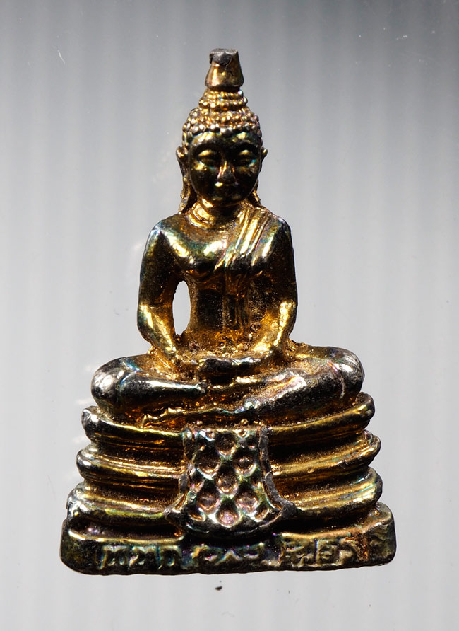 20บาท...รูปหล่อลอยองค์ หลวงพ่อโสธร ///C67