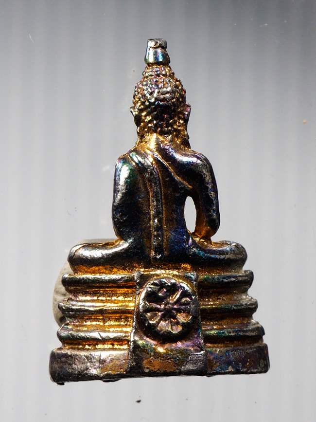 20บาท...รูปหล่อลอยองค์ หลวงพ่อโสธร ///C67