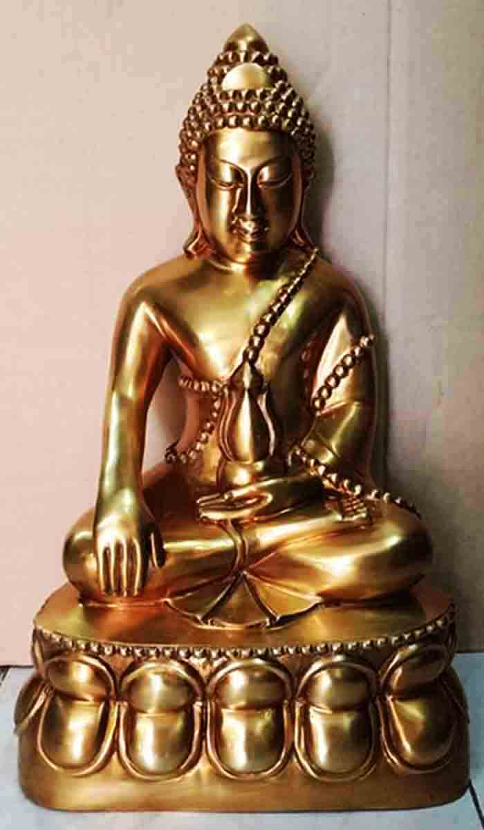 พระกริ่งขนาดบูชา เนื้อโลหะผิวมันปูเหลือบทอง ขนาดหน้าตัก 9 นิ้ว สภาพสวยงามเดิมๆ
