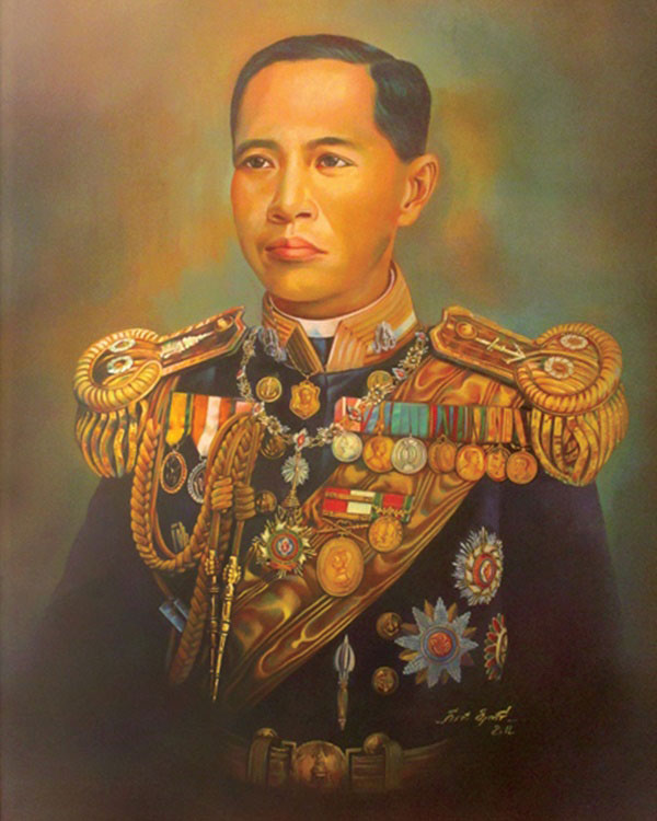 เหรียญเสด็จเตี่ยกรมหลวงชุมพร กะไหล่ทอง 70 ปี ร.ร.สิงห์สมุทร 2550 จ.ชลบุรี (2 องค์ 2 พิมพ์)
