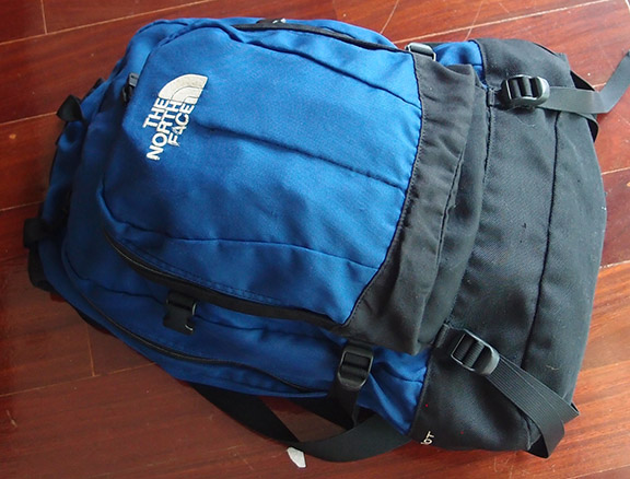เป้ The North Face ของแท้ รุ่น HOT SHOT