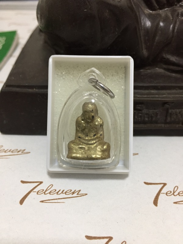 รูปหล่อหลวงพ่อเขียน รุ่นเถ้าแก่ห่อเตี๊ยะ ปี2499 แพ็คคู่ 2 องค์