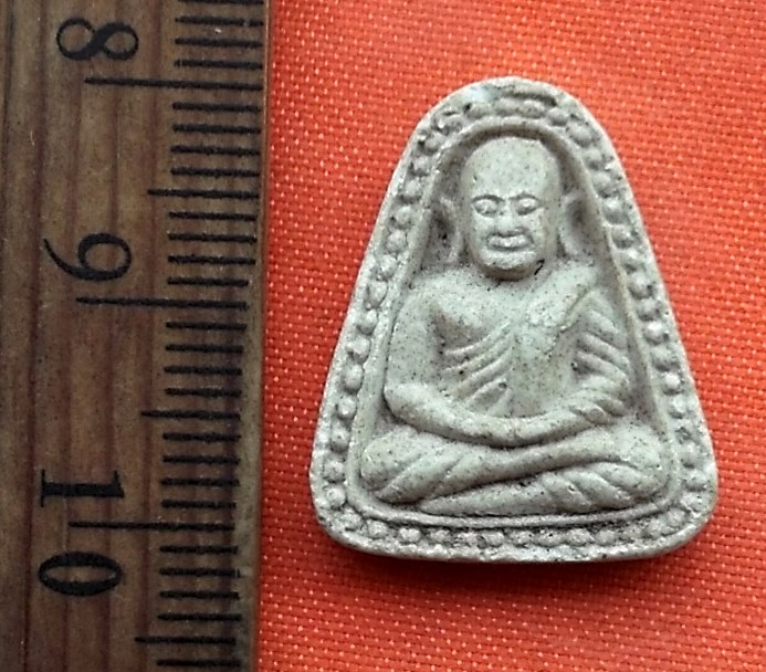 เริ่ม 10 บาท กับ พระเนื้อผง หลวงพ่อเงิน …P906