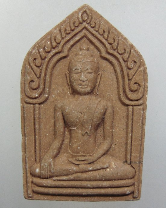 ๒๐ ขุนแผนหลวงปู่ทิม วัดพระขาว