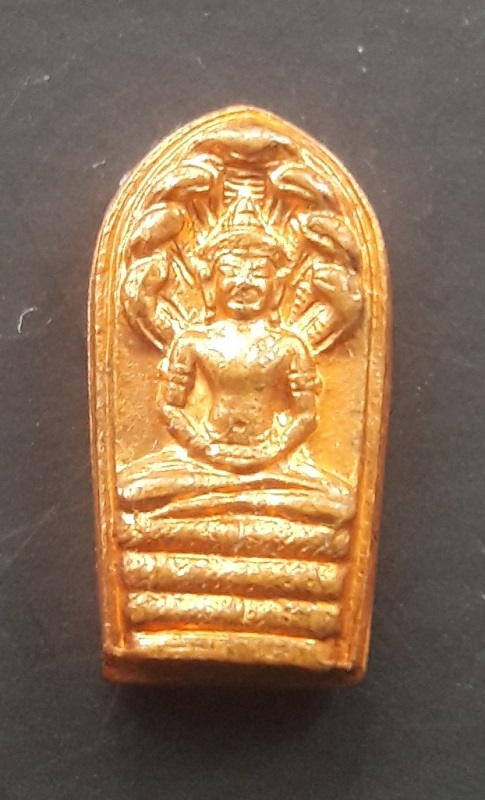 พระนาคปรกใบมะขาม วัดระฆัง รุ่นเสาร์ห้า ปี 39 เนื้อทองแดงพร้อมกล่องเดิม