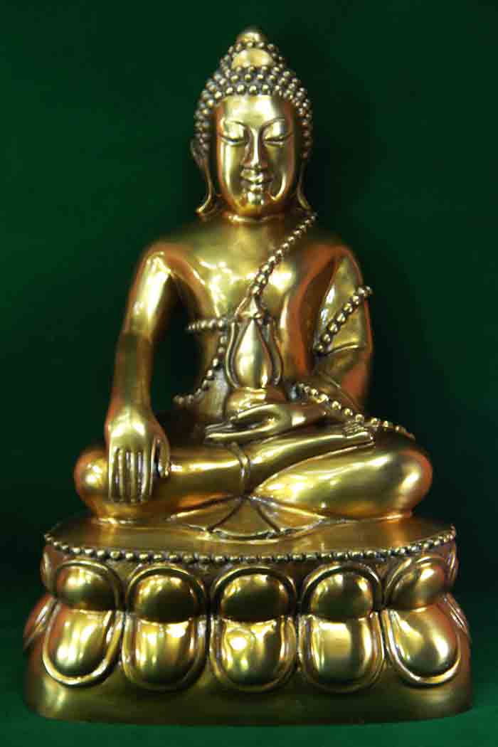  พระกริ่งขนาดบูชา เนื้อโลหะผิวมันปูเหลือบทอง ขนาดหน้าตัก 9 นิ้ว ฐาน6.5x10 นิ้ว ความสูง 17 นิ้ว 