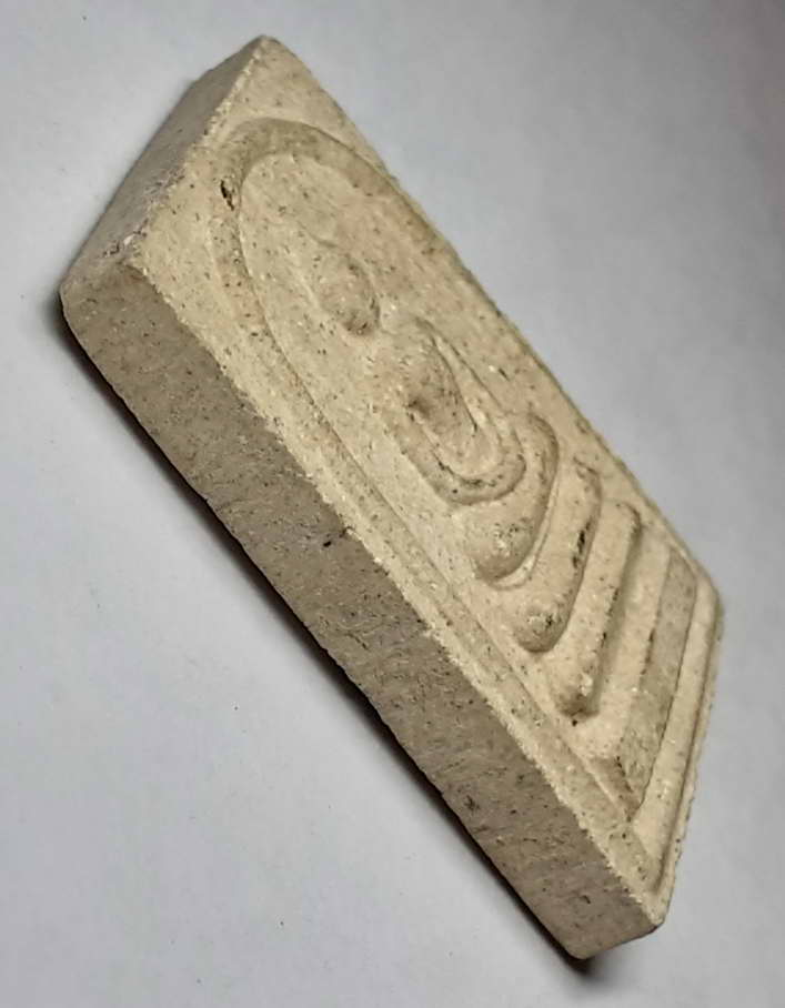 40 บาท พระสมเด็จเนื้อผง หลวงปู่อ่อนสา วัดประชาชุมพลพัฒนา สร้างปี 2539 หายากสร้างน้อย