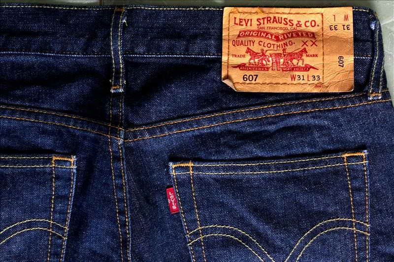 Levi's 607 Made In Japan W31 L33 วัดจริง เอว 32 นิ้ว ทรงสลิมฟิต เอวต่ำ