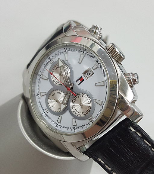 นาฬิกา TOMMY HILFIGER โครโนกราฟ 6 เข็ม Man Size 42mm. ของแท้