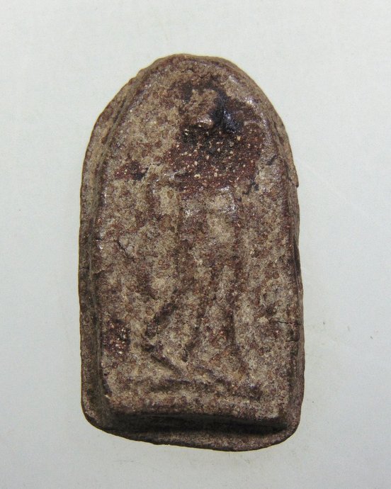 ๒๐ พระลีลาเนื้อผงว่าน