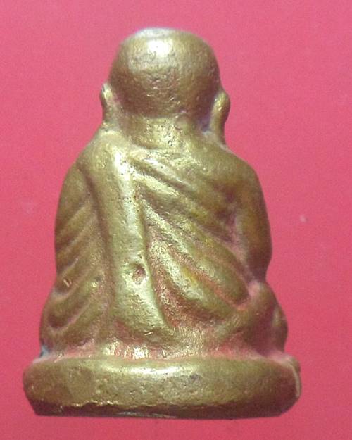 รูปหล่อหลวงพ่อเงิน วัดบางคลาน เคาะเดียว