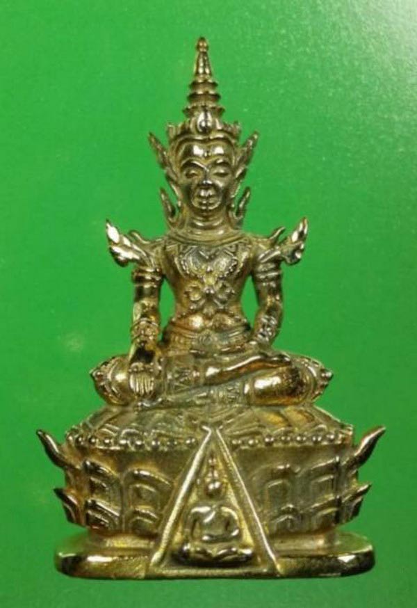 พระกริ่งเศรษฐีนางพญา พิ้งค์โกลด์ พิมพ์เล็ก สูง 3 ซม. วัดนางพญา พิษณุโลก ปี 2556
