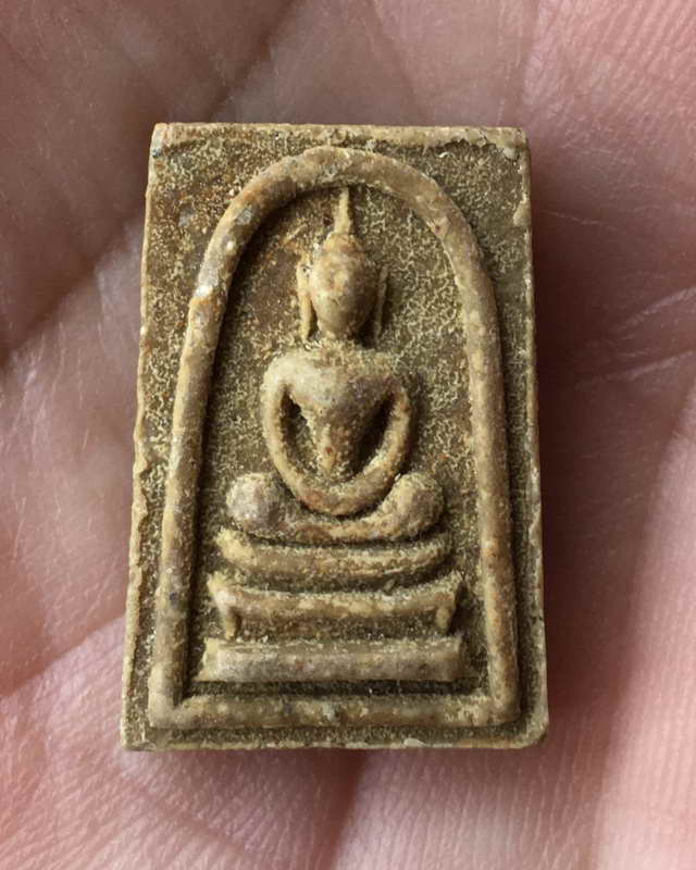 สมเด็จคะแนนหลังพระสิวลีหลวงพ่อกวย วัดโฆษิตาราม ชัยนาท