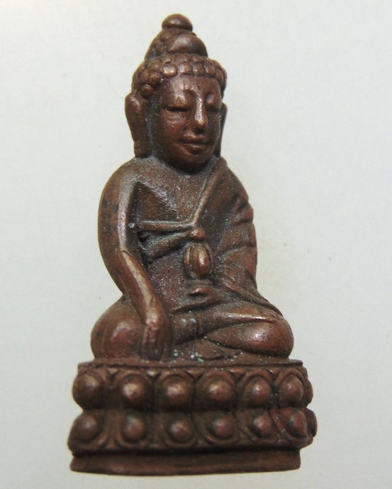 ๒๐ พระกริ่ง