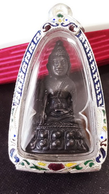 พระกริ่งโสฬส มปร. วัดราชประดิษฐ์ 2515 หลวงปู่ทิมปลุกเสกพิธีใหญ่เกจิดังปลุกเสกมากมายน่าเก็บน่าใช้ครับ