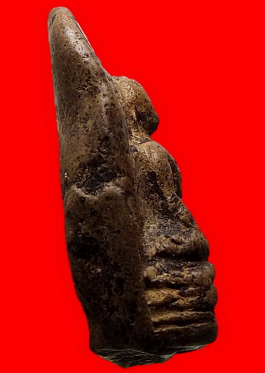 พระคงเขียวคราบเหลืองกรุเก่าเร้าใจร้กเก่าเดิมๆ พระสวยคมชัดสุดคลาสสิค บิ่นเดิมจากกรุตามภาพ