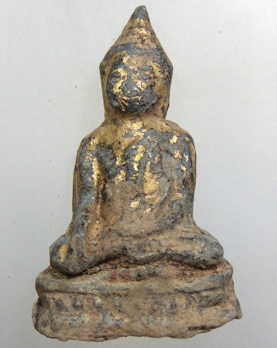 ๒๐ พระบูชาบรรจุกรุ รัก ทอง ดิน เดิม (หน้าตัก 1 นิ้ว)   2