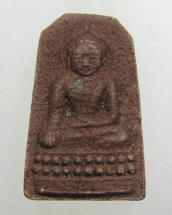 ๒๐ พระพุทธเนื้อผง