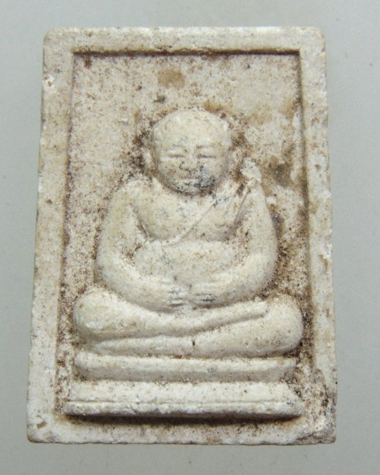 ๒๐ พระสังกัจจายน์ เนื้อผง
