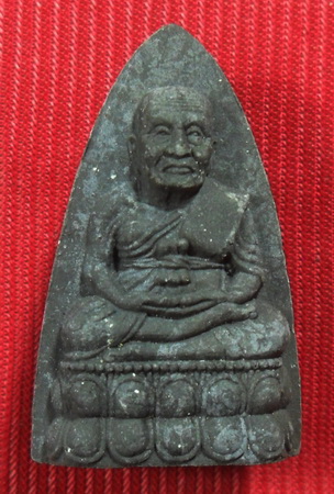 หลวงปู่ทวด เนื้อผง หลัง พร.อาจารย์นองปลุกเสกปี 2537