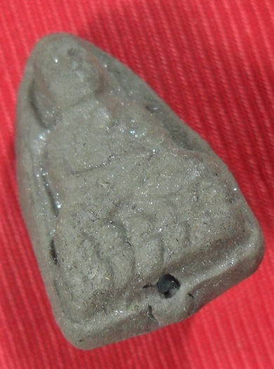 " พระหลวงปู่ทวด อ.นอง รุ่นบุญสูง หลังแร่ ฝังตะกรุดนารายณ์ฯ ครับ