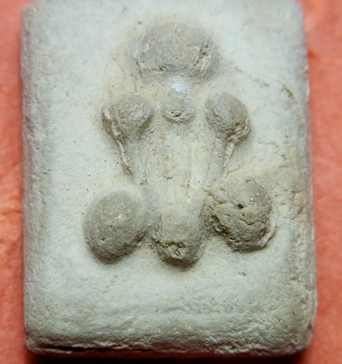 พระปิดตาผงกระดูกผี วัดโพธิ์ท่าเตียน