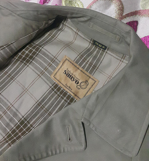 โค๊ทยาว Sanyo ของแท้ for men ตัวนี้ ไว้ใส่ไปนอกเท่ห์ๆ สภาพใหม่และดีมาก