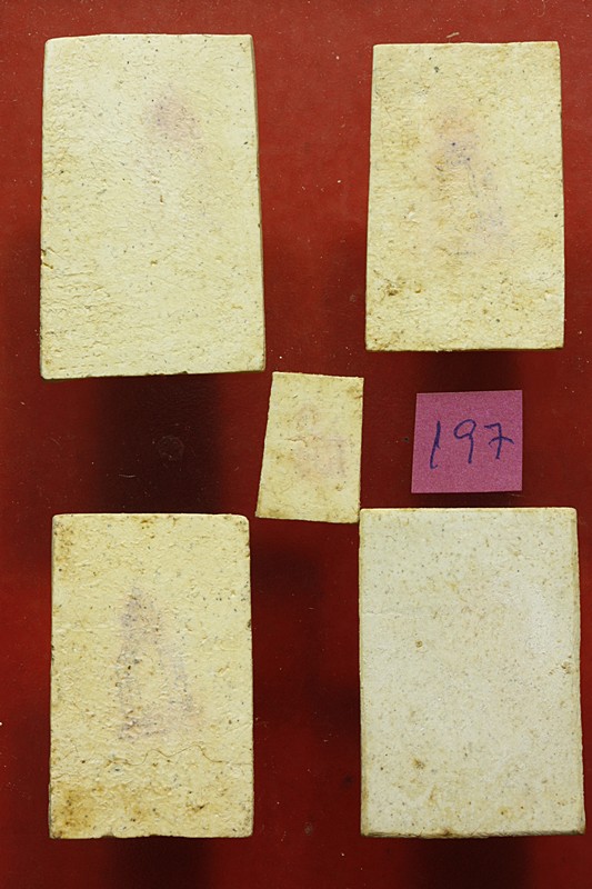 พระสมเด็จ 118 ปี วัดระฆัง ครบชุด 5 องค์ ตรายางชัด คัดสวย พร้อมกล่องเดิมและกล่องกระดาษ ชุด 197